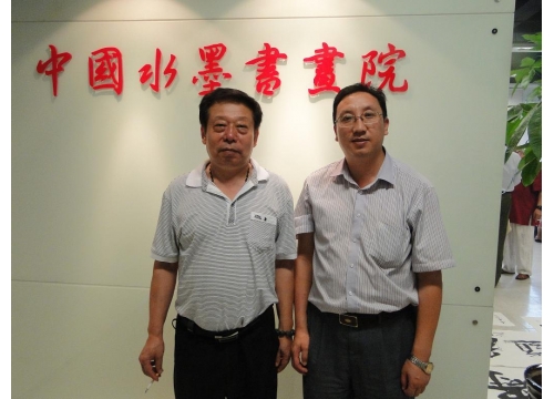 书画家张艺群与央视海外版主任李旭昊
